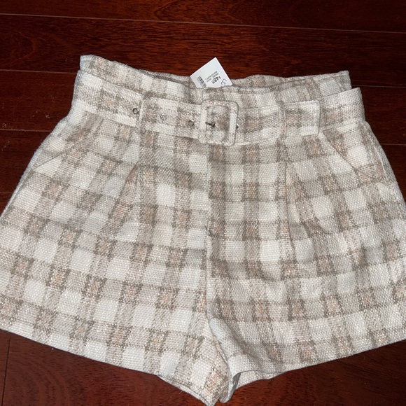 NWT Le Lis sz Large Taupe Plaid High Waisted Tweed Shorts w Fabric Belt - Picture 9 of 16